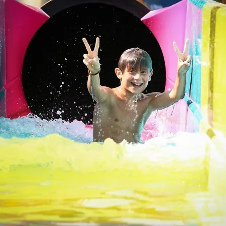 Camping Bel Air **** - Maeva * 滨海拉福特
